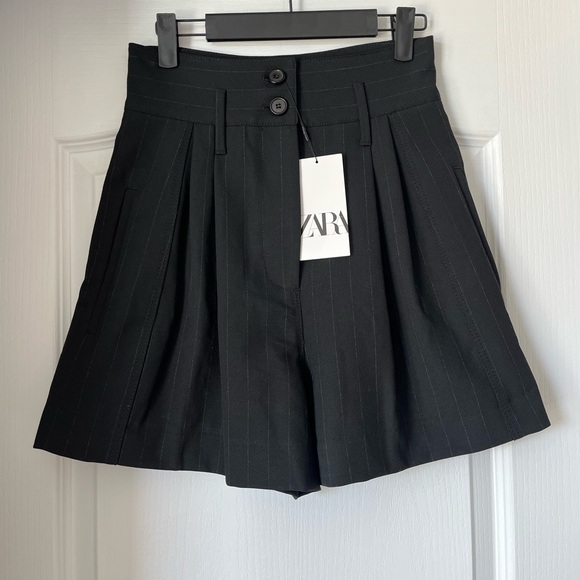 Short XS Zara black and grey Perfect condition - Picture 1 of 9